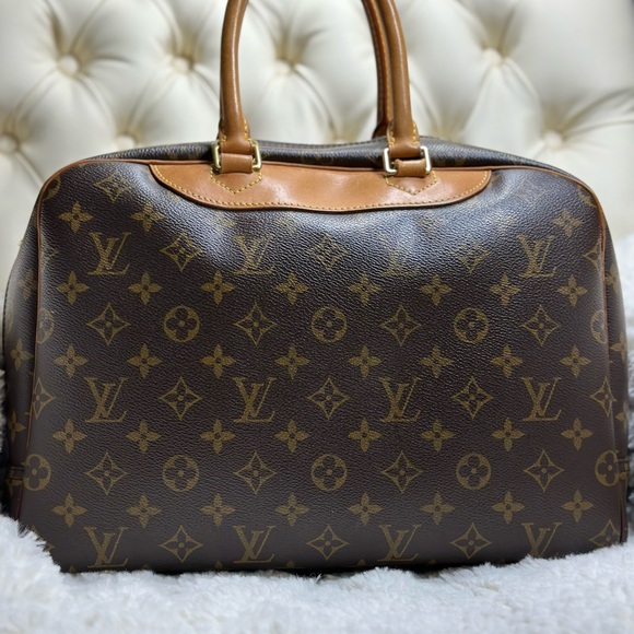 Louis Vuitton Deauville Monogram Handbag - Picture 2 of 16